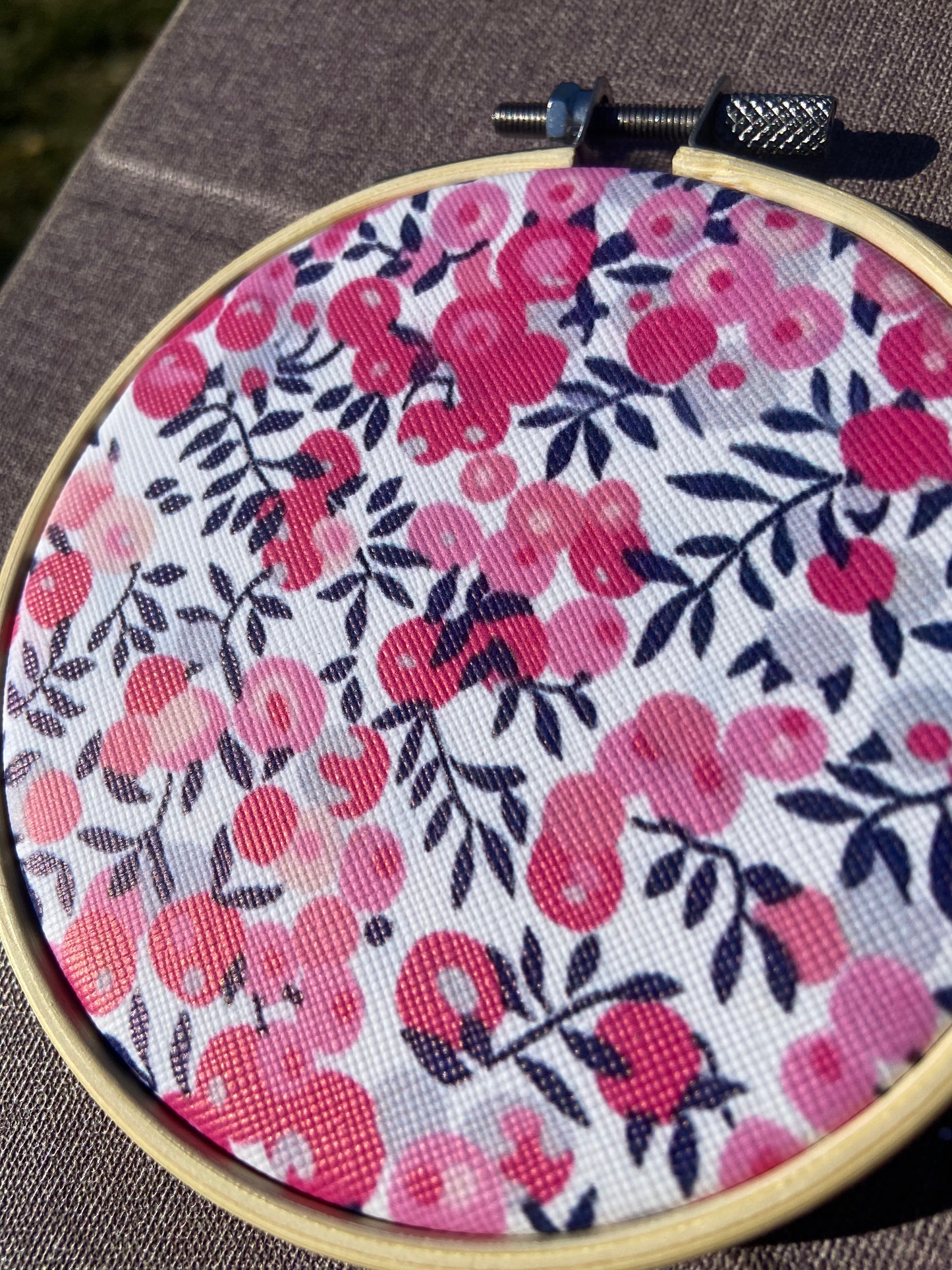 Juniper Display Hoop (4 inch)